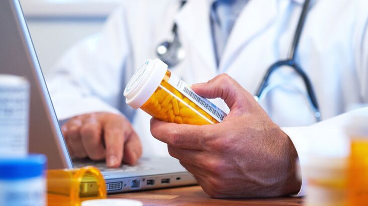 The doctor prescribes medication for prostatitis